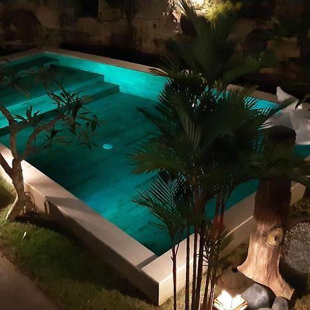 Devata Giri Apartment Uluwatu Exterior foto